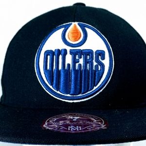 Mitchell & Ness Oilers Fitted 7